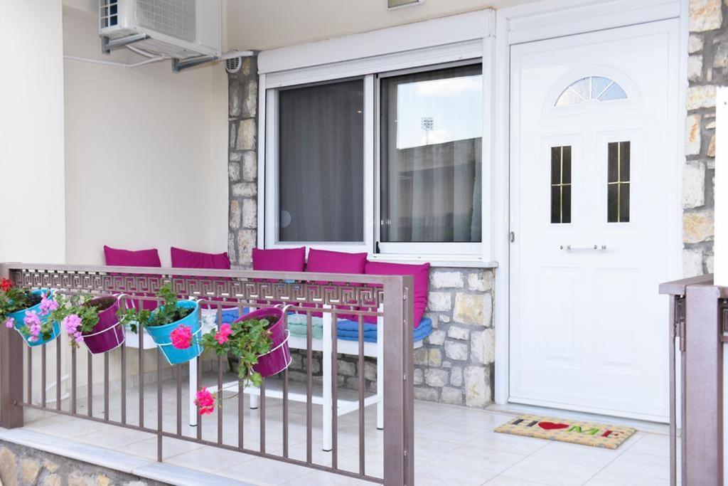 La Perla Apartment 2 Kalamata Exterior foto